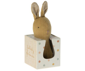 Lullaby friends, Bunny rattle